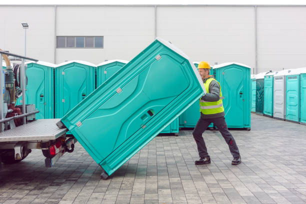 Portable Toilet Options We Offer in Abbeville, AL