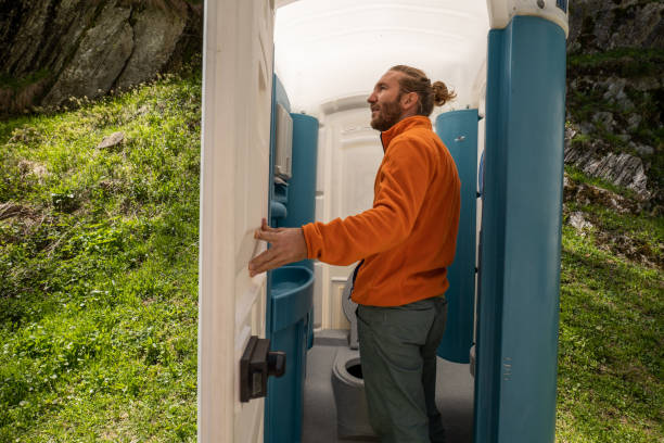 Best Construction site porta potty rental  in Abbeville, AL